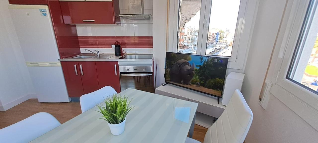 Port 3 Apartman Tarragona Kültér fotó